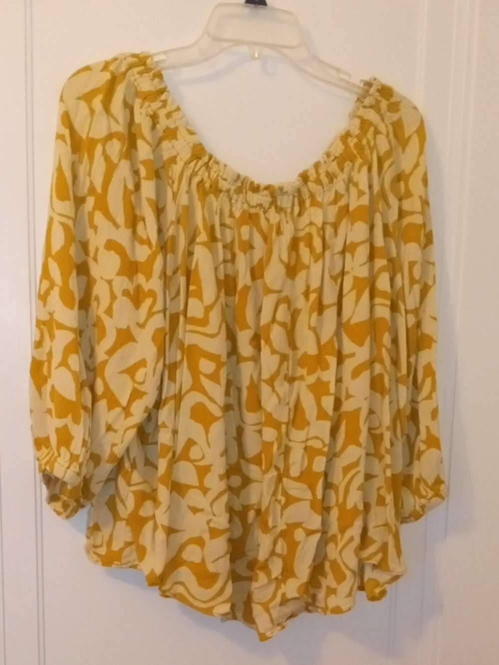 Women’s Yellow Floral Peasant Blouse 1x